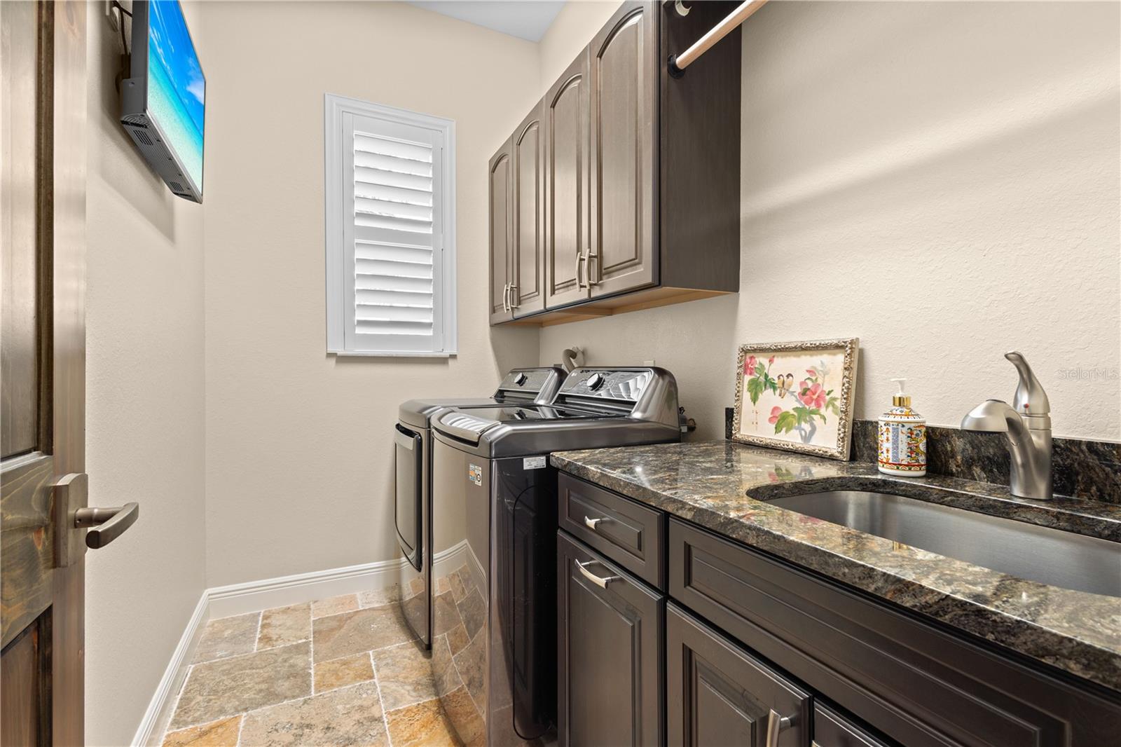 158 E TAMPA AVE, VENICE, FL, 34285