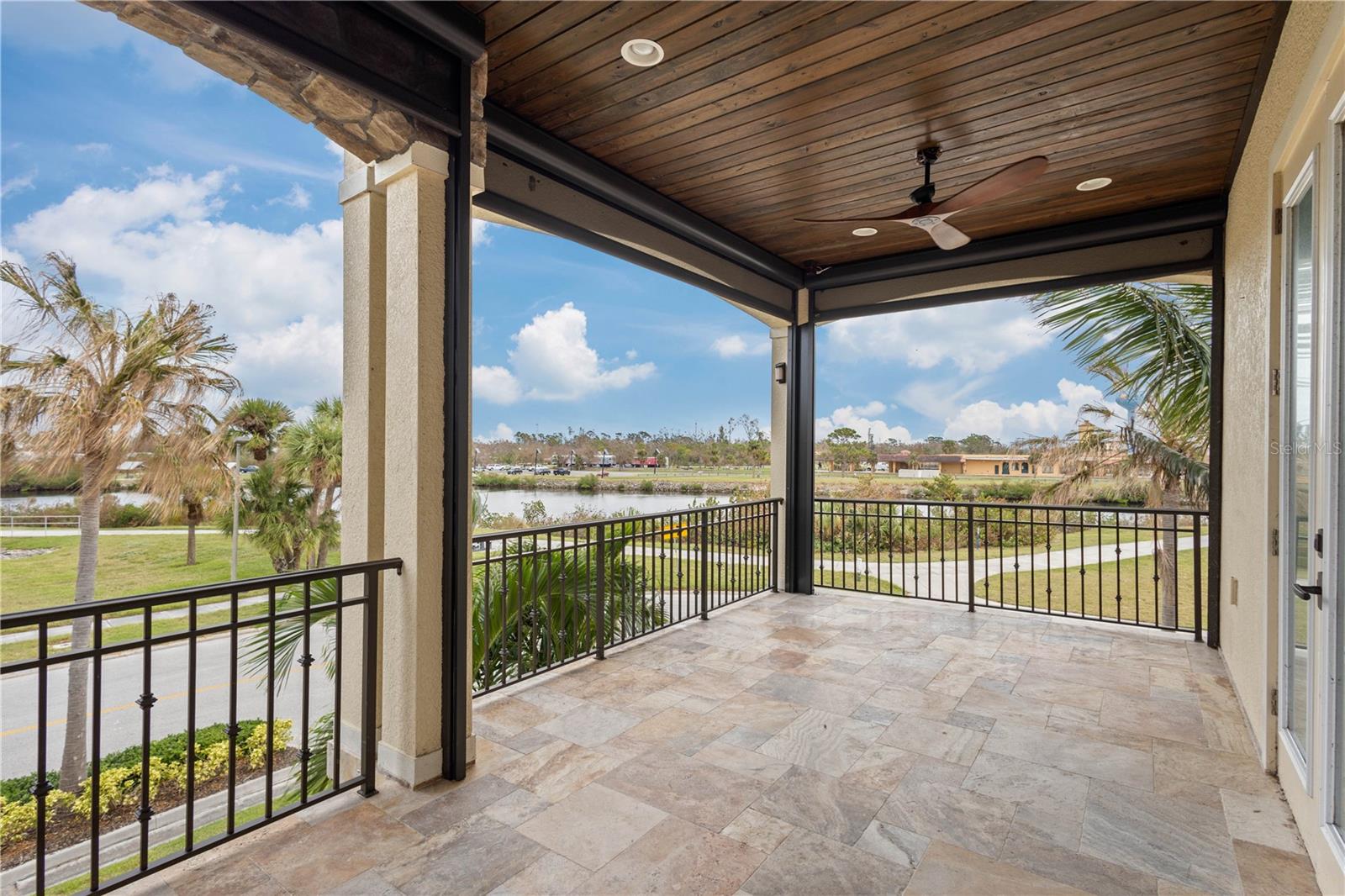 158 E TAMPA AVE, VENICE, FL, 34285