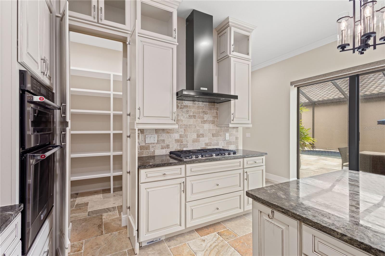 158 E TAMPA AVE, VENICE, FL, 34285