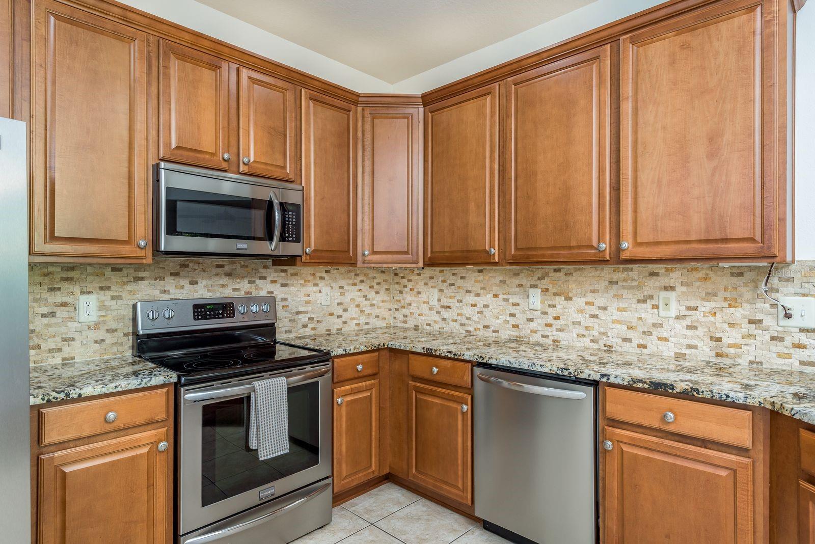 7550 RED MILL CIR, NEW PORT RICHEY, FL, 34653