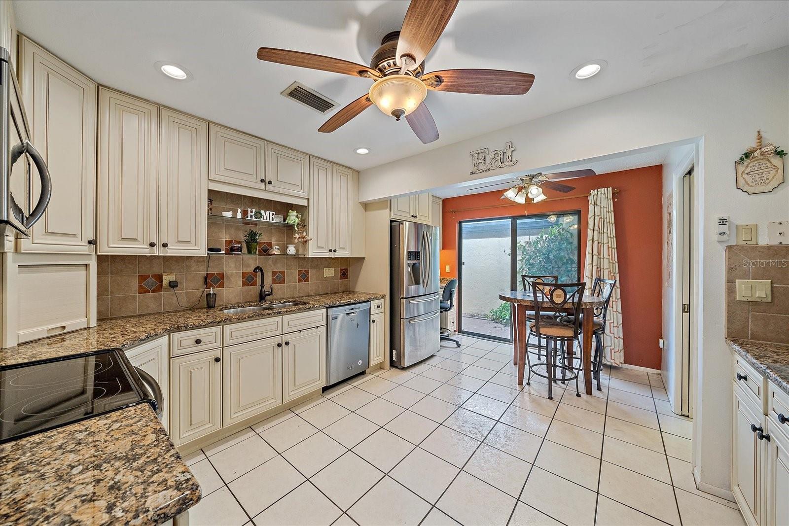 57 SANDSTONE CIR, VENICE, FL, 34293