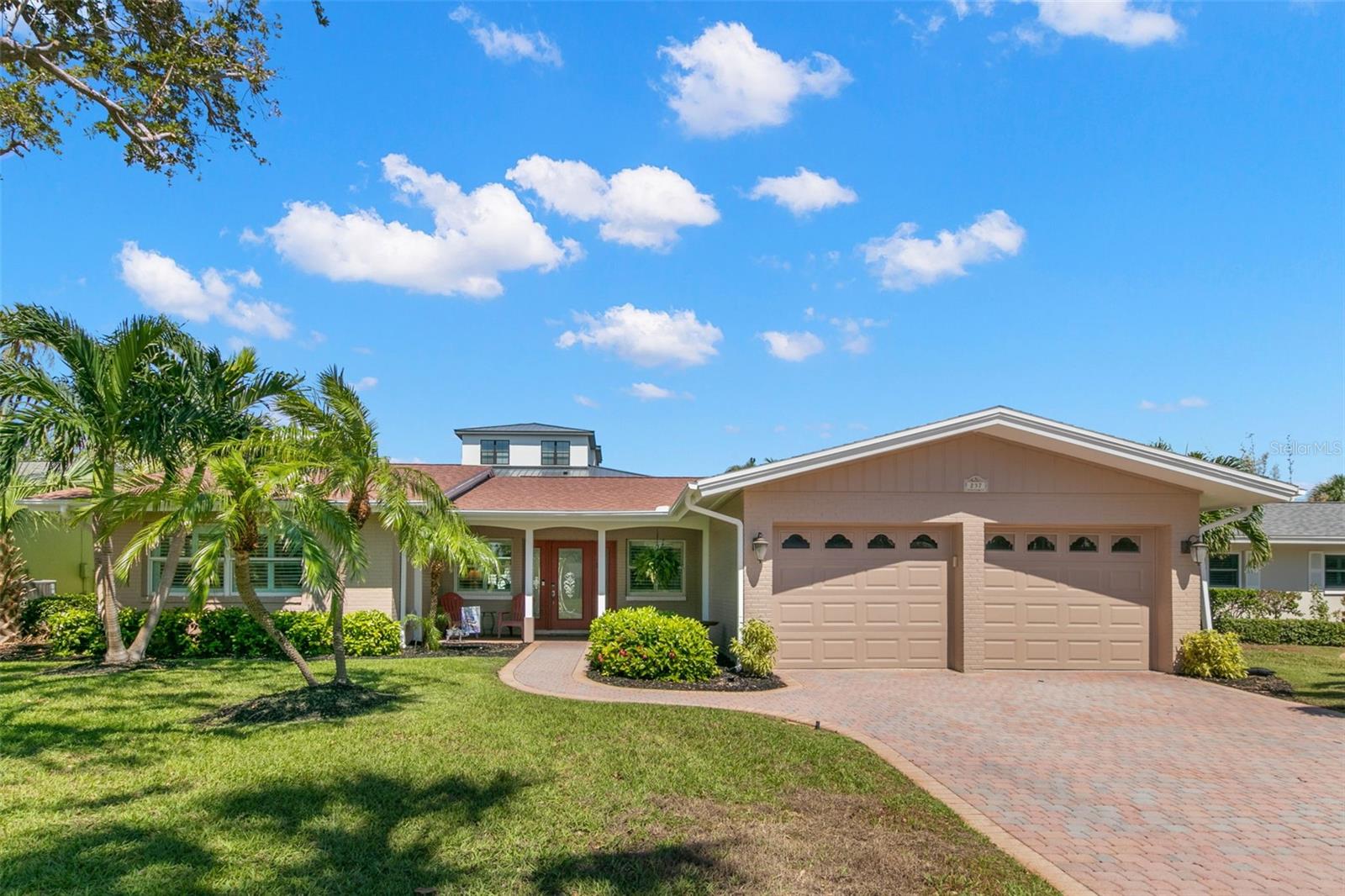 237 2ND ST W, TIERRA VERDE, FL, 33715
