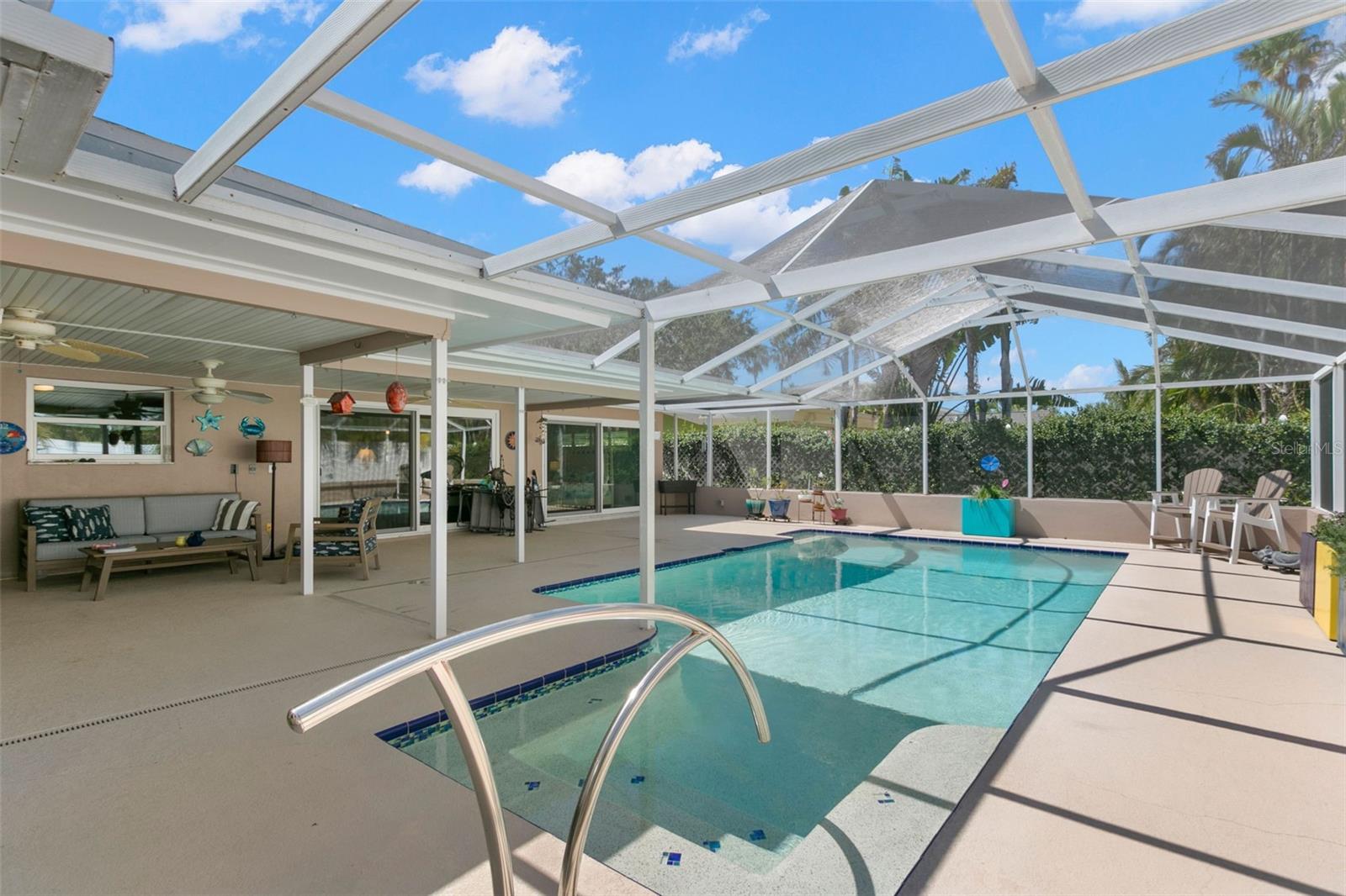 237 2ND ST W, TIERRA VERDE, FL, 33715