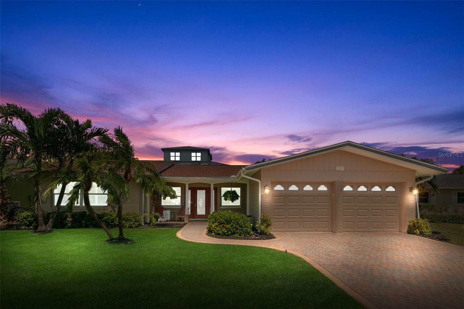 237 2ND ST W, TIERRA VERDE, FL, 33715