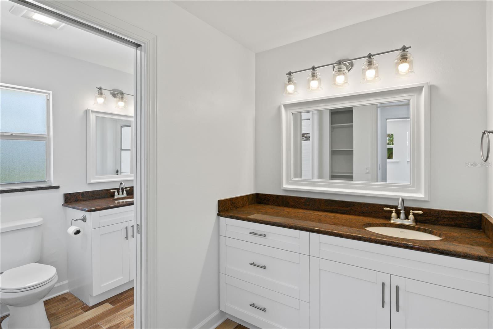 9421 MOONLIGHT DR, SANIBEL, FL, 33957