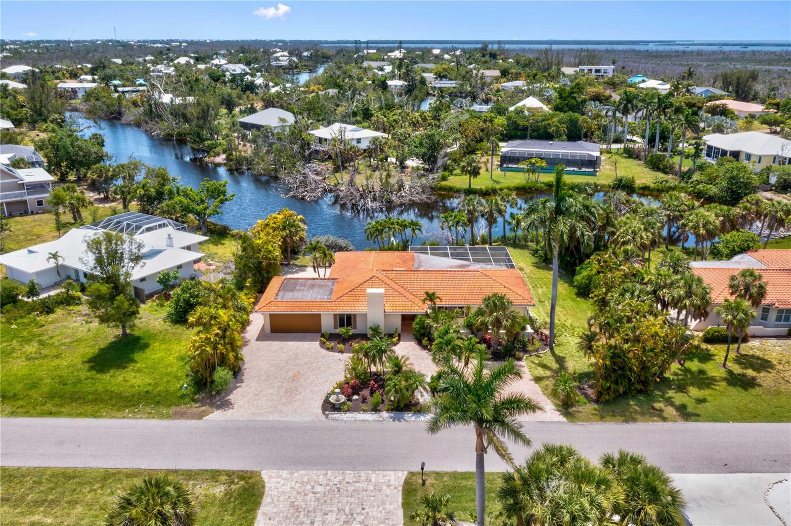 9421 MOONLIGHT DR, SANIBEL, FL, 33957