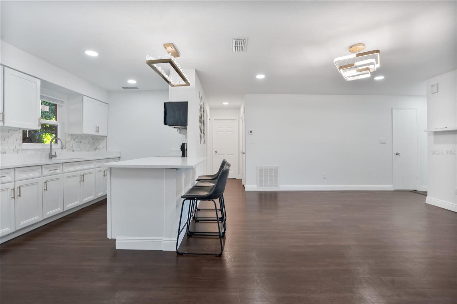 1213 BARANOVA RD, OCOEE, FL, 34761