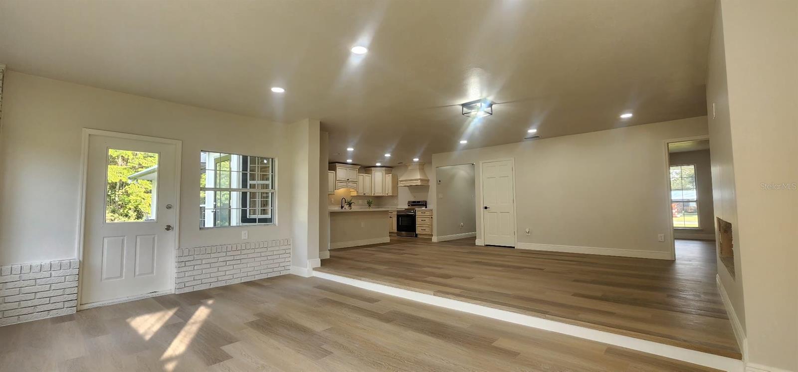100 REDBUD WOODS TRL, PALATKA, FL, 32177