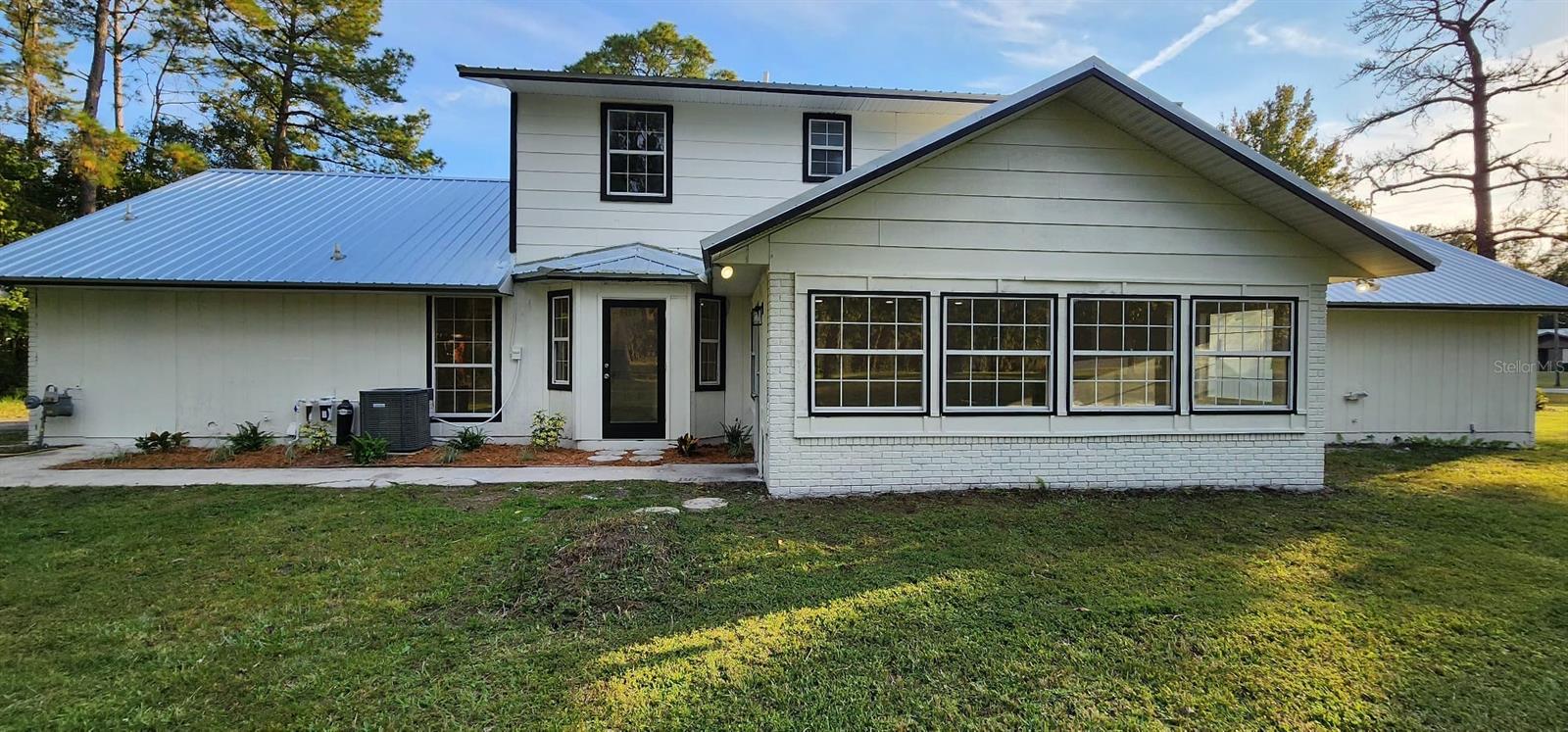 100 REDBUD WOODS TRL, PALATKA, FL, 32177