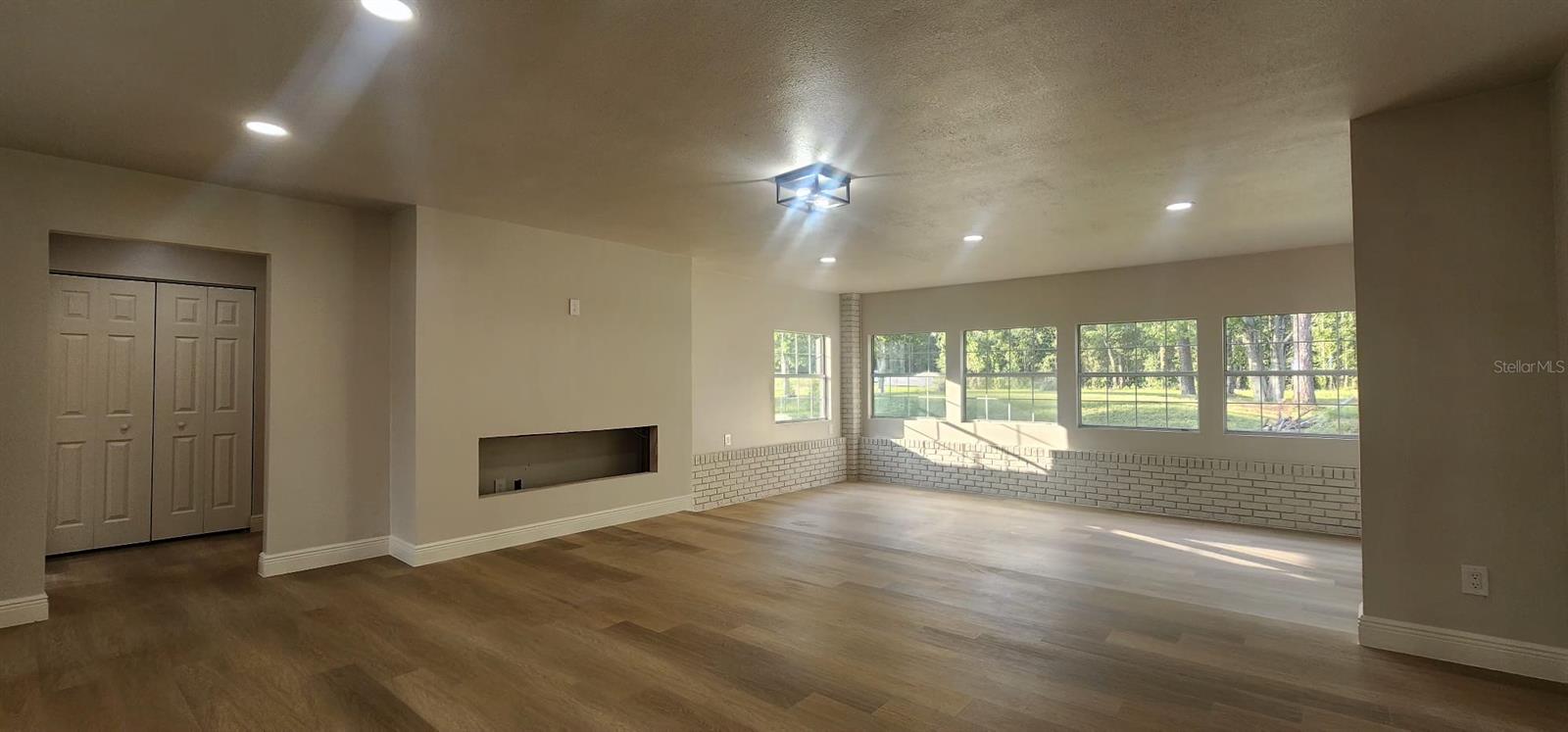 100 REDBUD WOODS TRL, PALATKA, FL, 32177