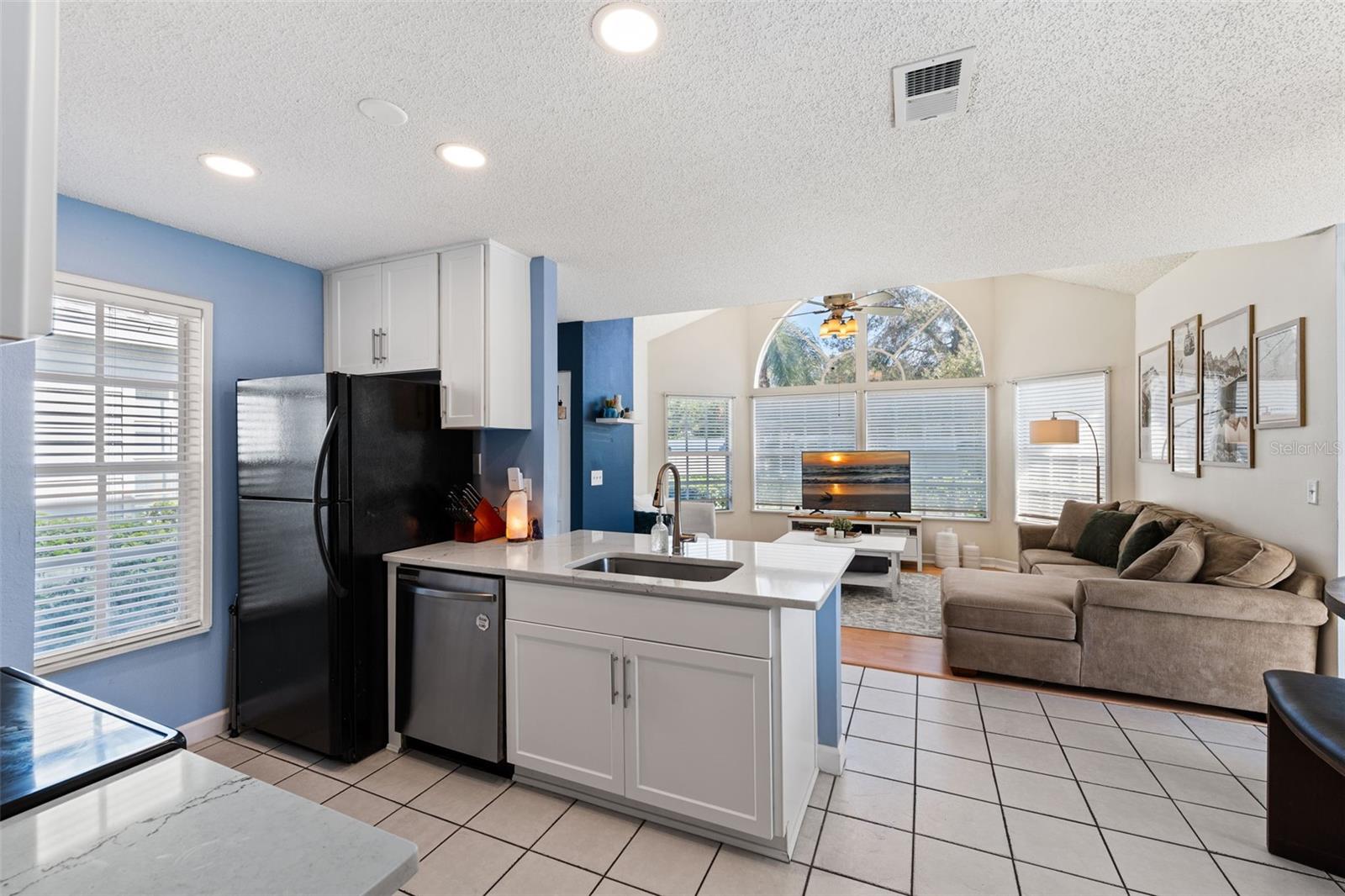 12101 ARMENIA GABLES CIR, TAMPA, FL, 33612