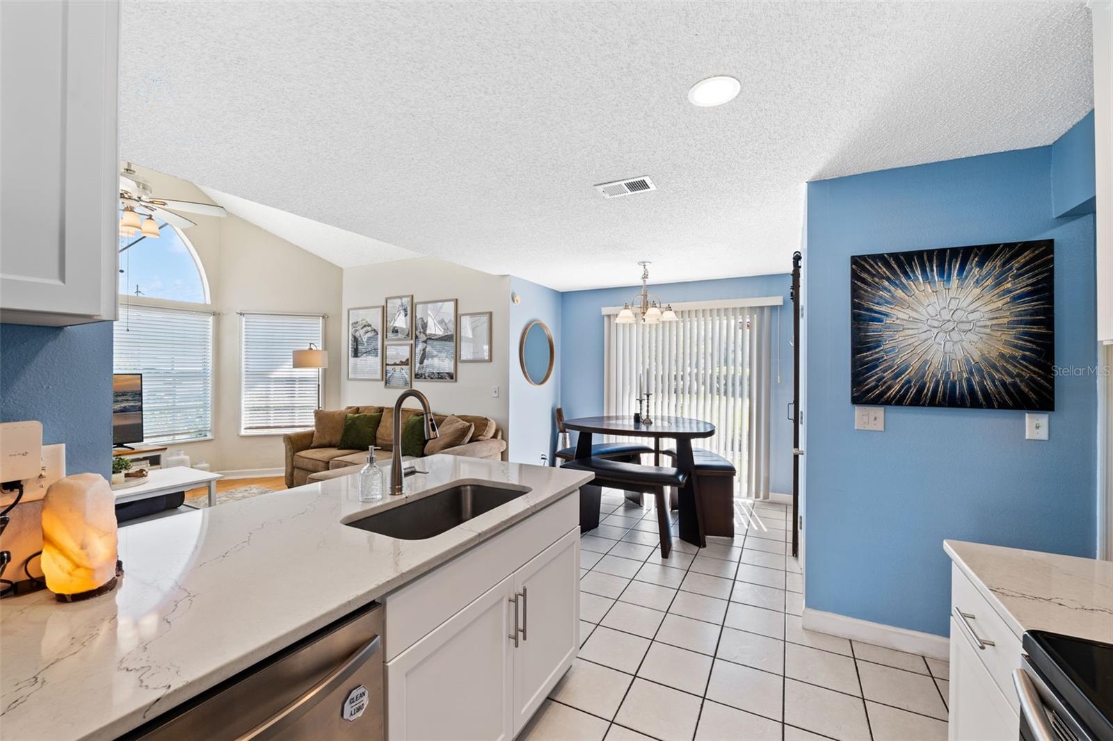 12101 ARMENIA GABLES CIR, TAMPA, FL, 33612