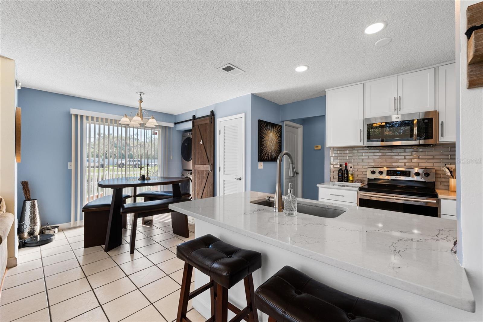 12101 ARMENIA GABLES CIR, TAMPA, FL, 33612