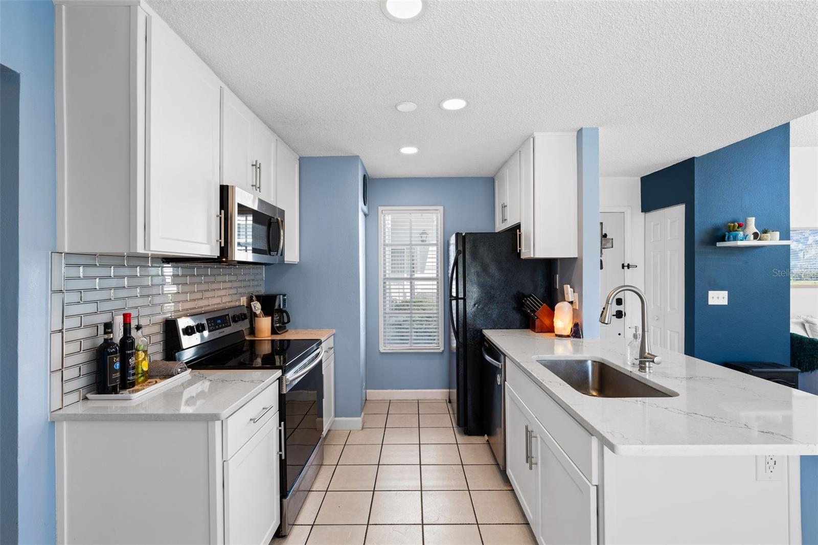 12101 ARMENIA GABLES CIR, TAMPA, FL, 33612