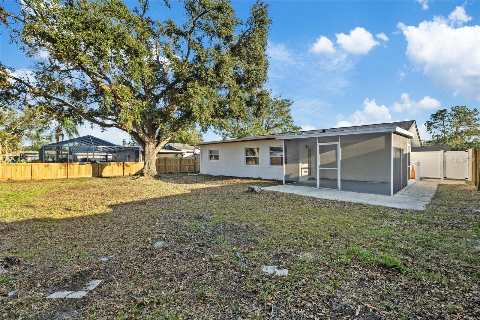 1814 GREENWOOD DR, OLDSMAR, FL, 34677