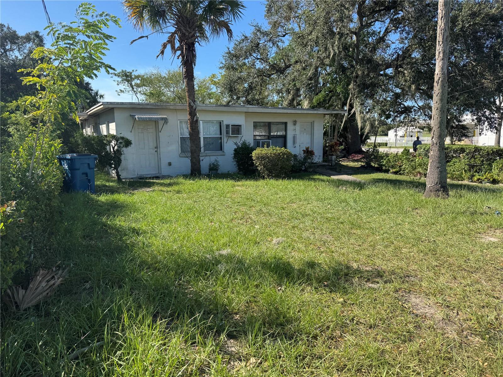 325 DORSETT AVE #A&B, LAKE WALES, FL, 33853