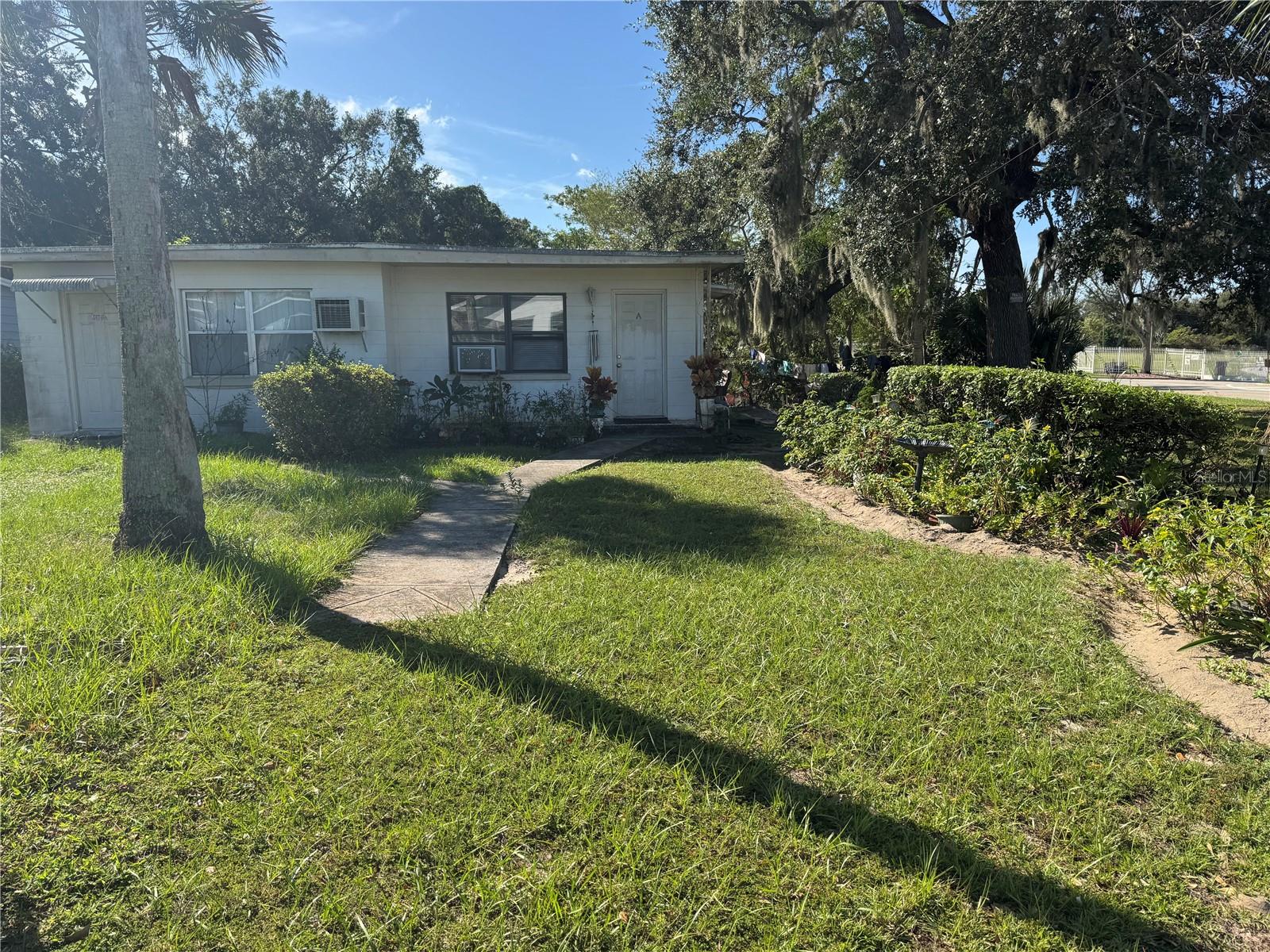 325 DORSETT AVE #A&B, LAKE WALES, FL, 33853