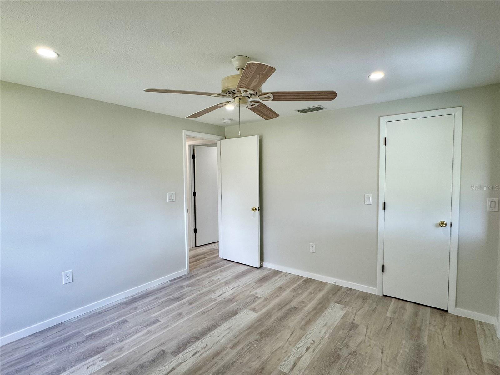 5404 DORSAY ST, SARASOTA, FL, 34232