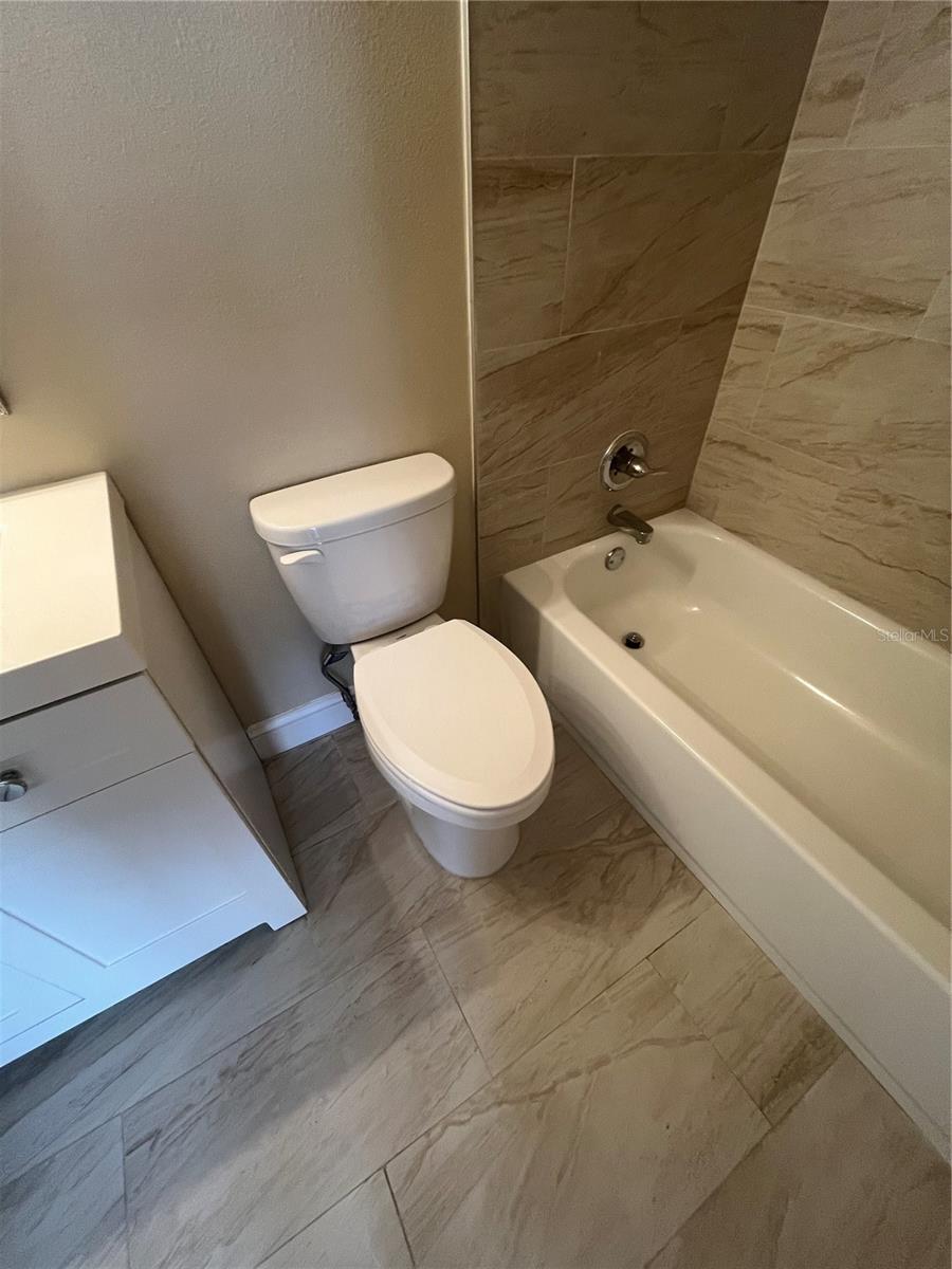 1400 GANDY BLVD N #409, ST PETERSBURG, FL, 33702