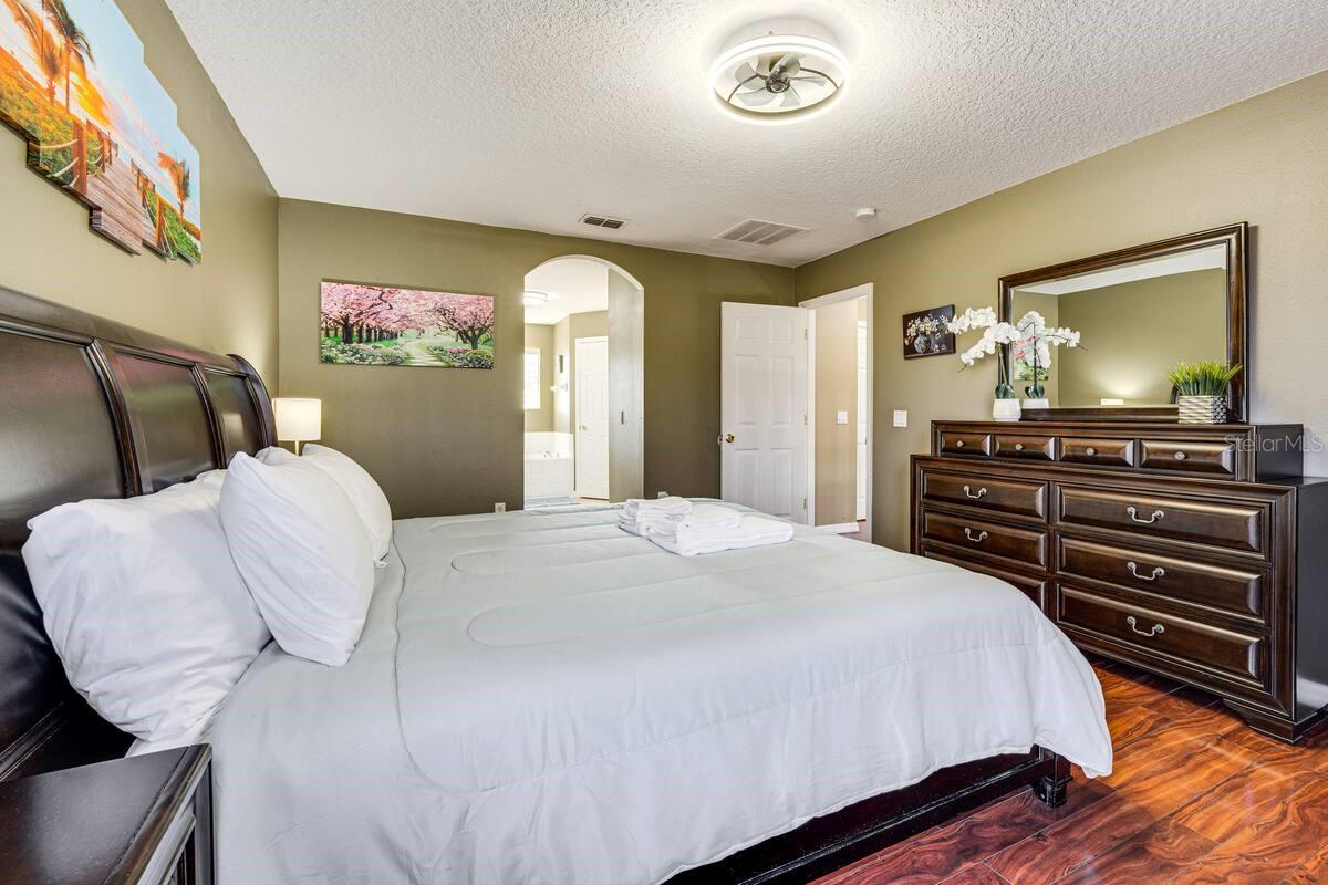 4615 CUMBRIAN LAKES DR, KISSIMMEE, FL, 34746