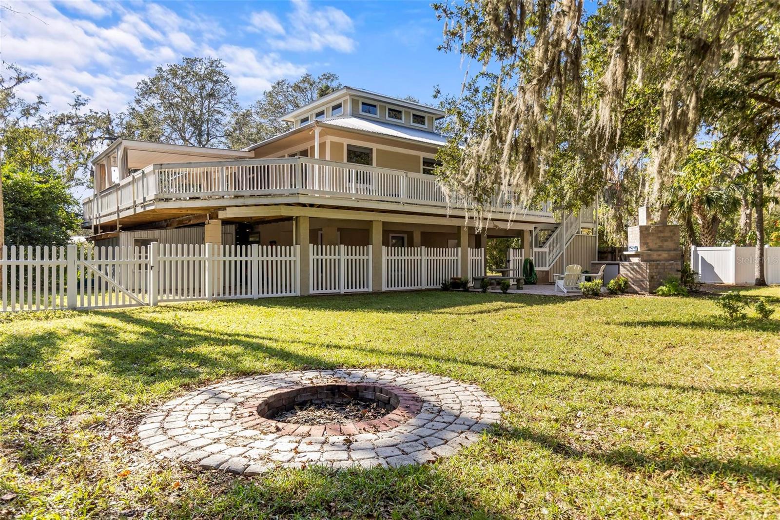 4 PAMELA PARKWAY, PALM COAST, FL, 32137