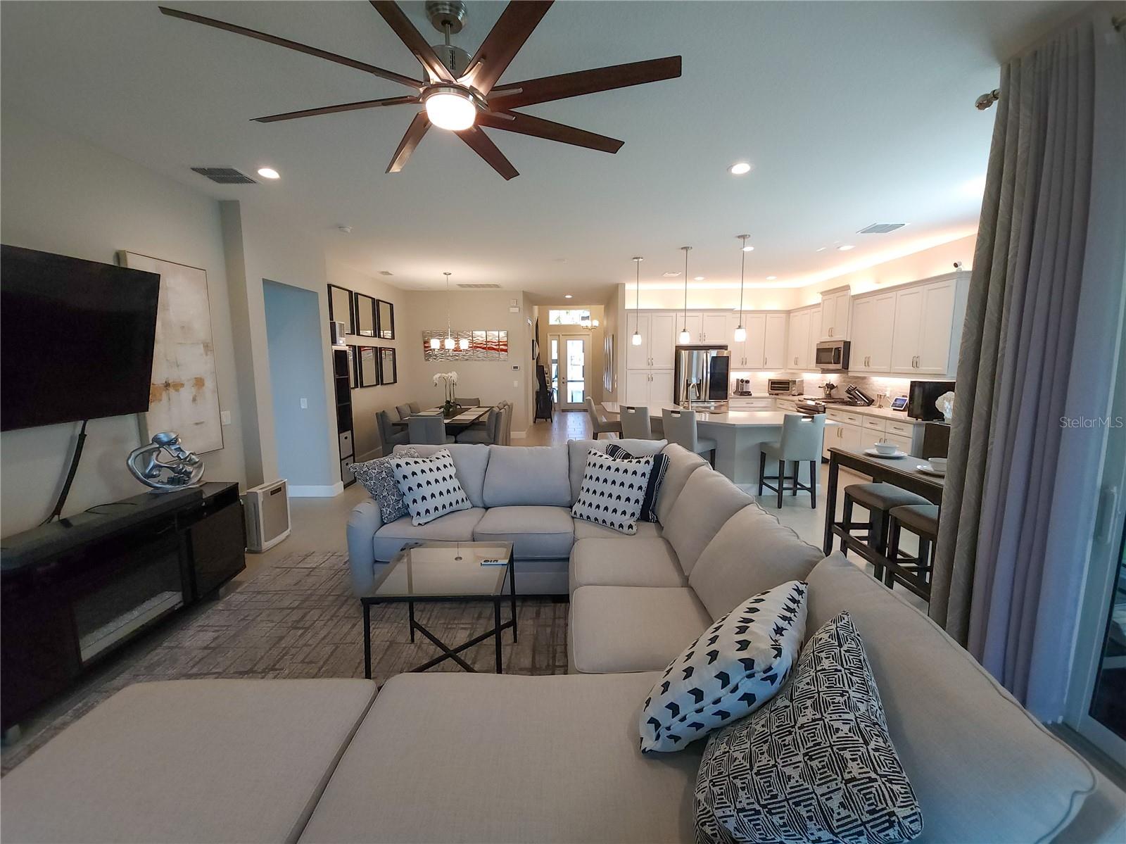 5013 SEVILLA SHORES DR, WIMAUMA, FL, 33598