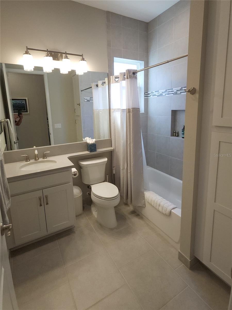5013 SEVILLA SHORES DR, WIMAUMA, FL, 33598