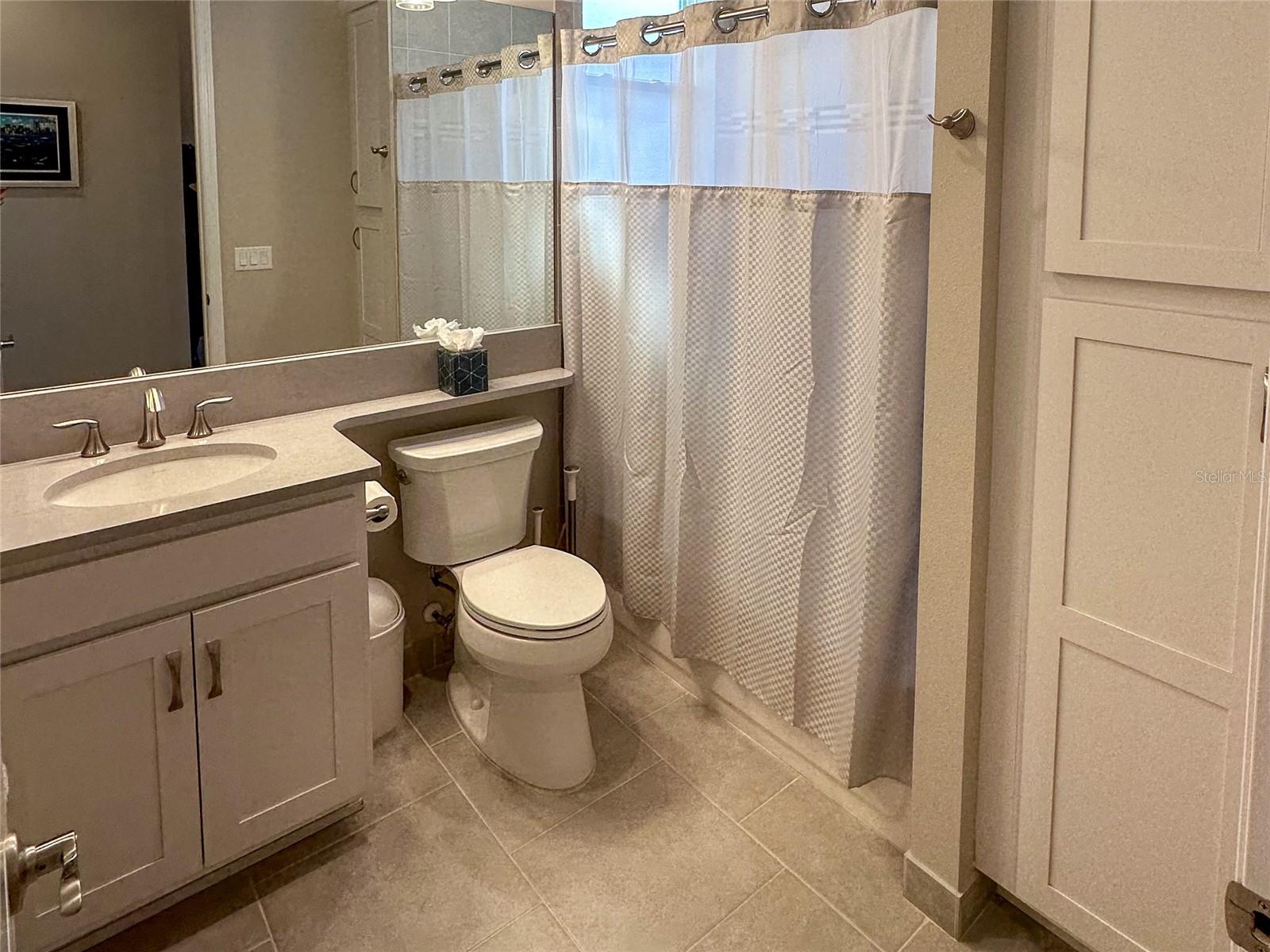 5013 SEVILLA SHORES DR, WIMAUMA, FL, 33598