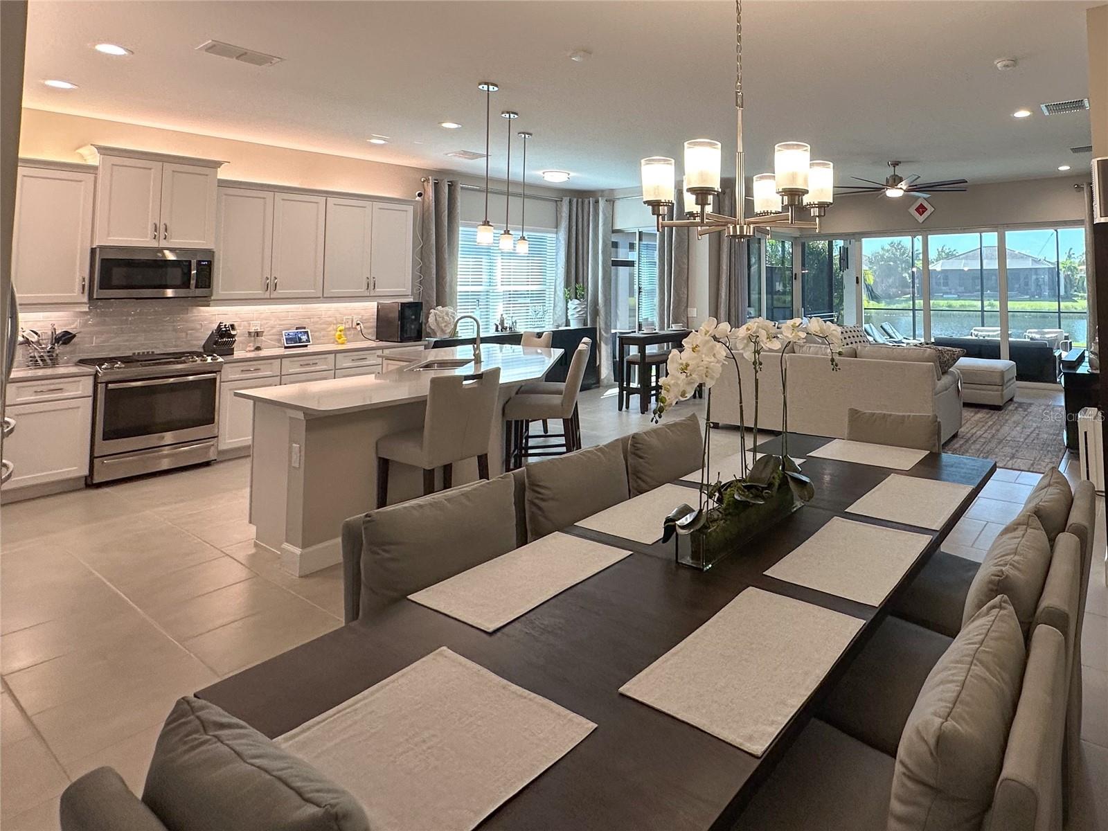 5013 SEVILLA SHORES DR, WIMAUMA, FL, 33598