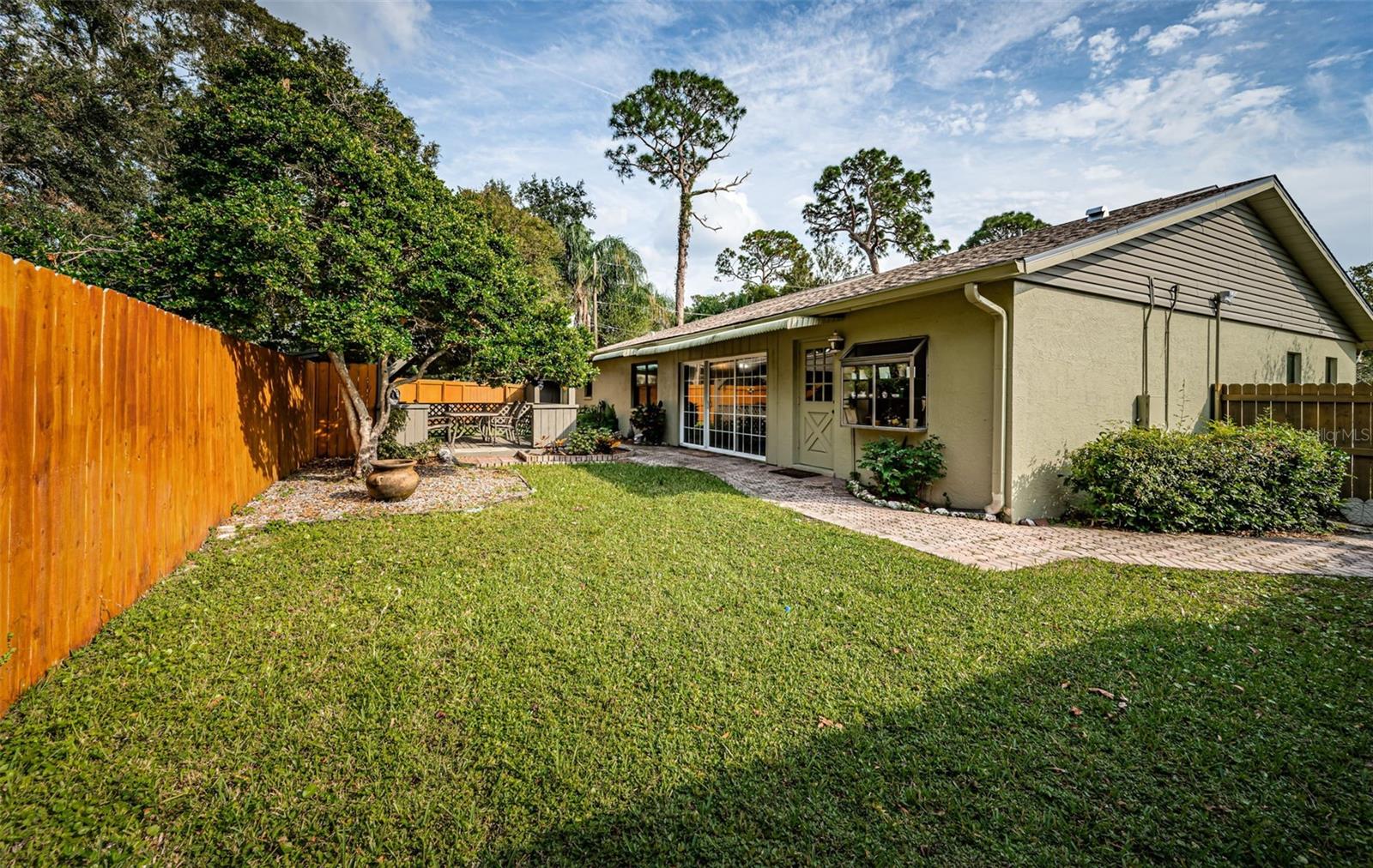 2025 MACARTHUR CT, DUNEDIN, FL, 34698