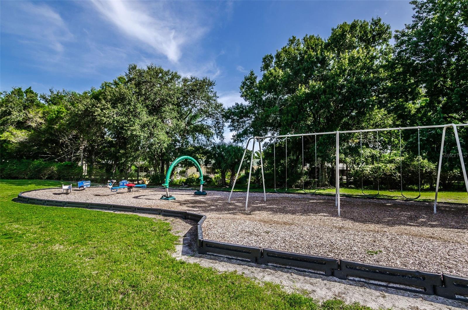 2025 MACARTHUR CT, DUNEDIN, FL, 34698