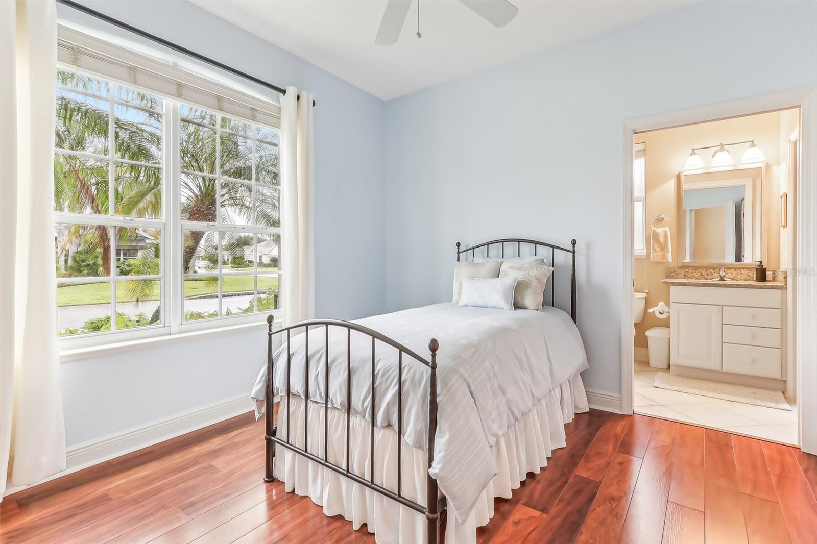 1596 BIRMINGHAM TER, THE VILLAGES, FL, 32162
