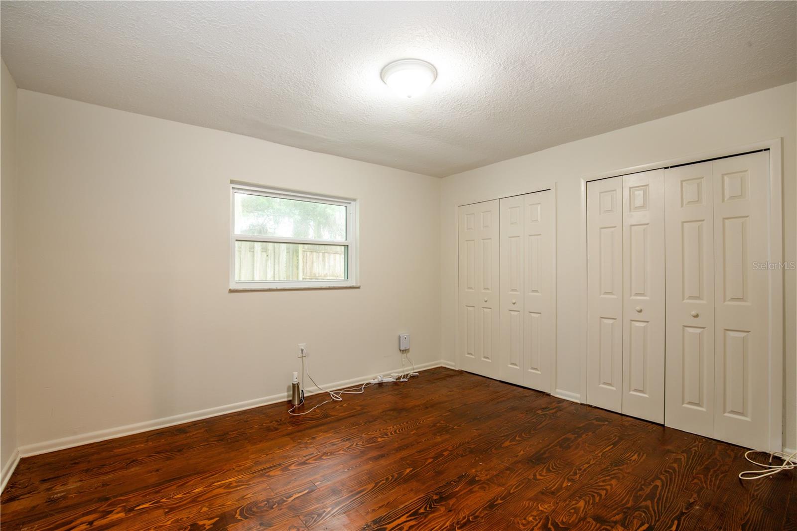 129 E LAUREL AVE, HOWEY IN THE HILLS, FL, 34737