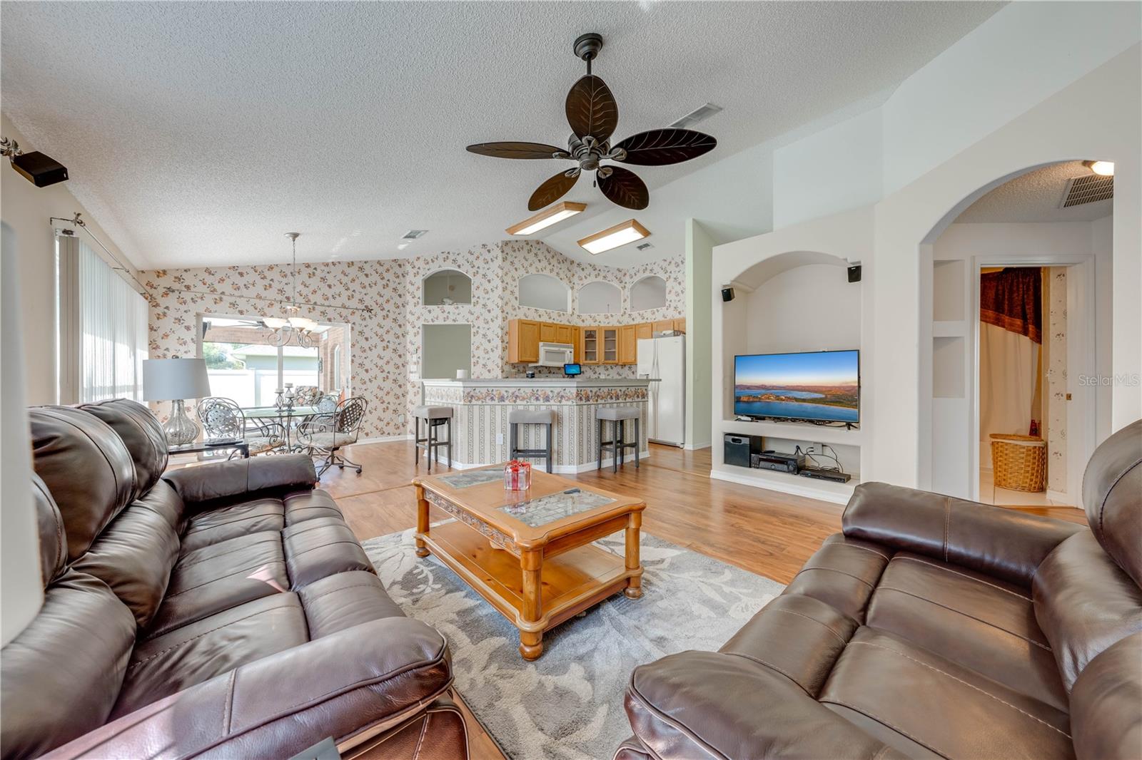 1055 PINDER ST, DELTONA, FL, 32725