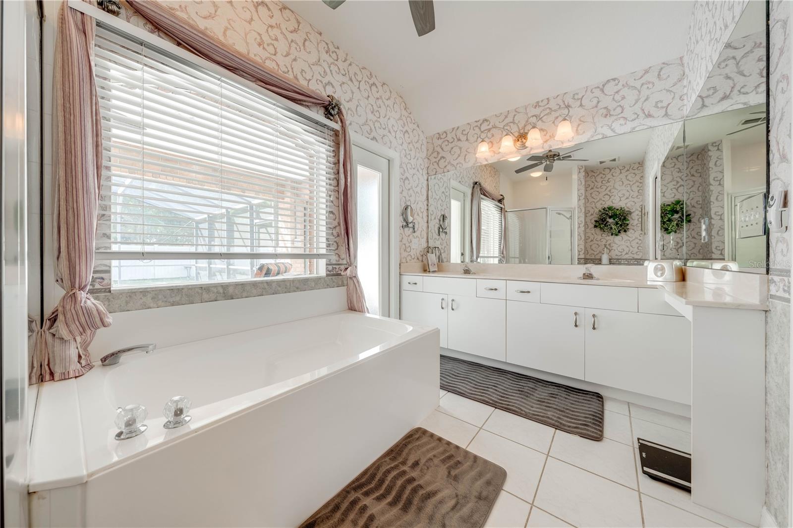 1055 PINDER ST, DELTONA, FL, 32725