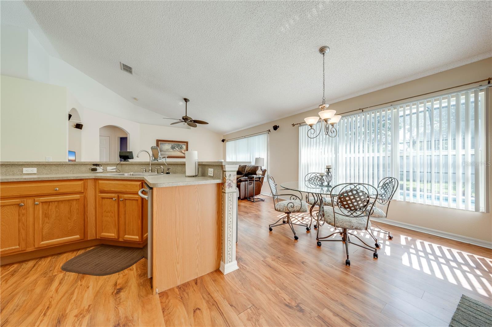 1055 PINDER ST, DELTONA, FL, 32725