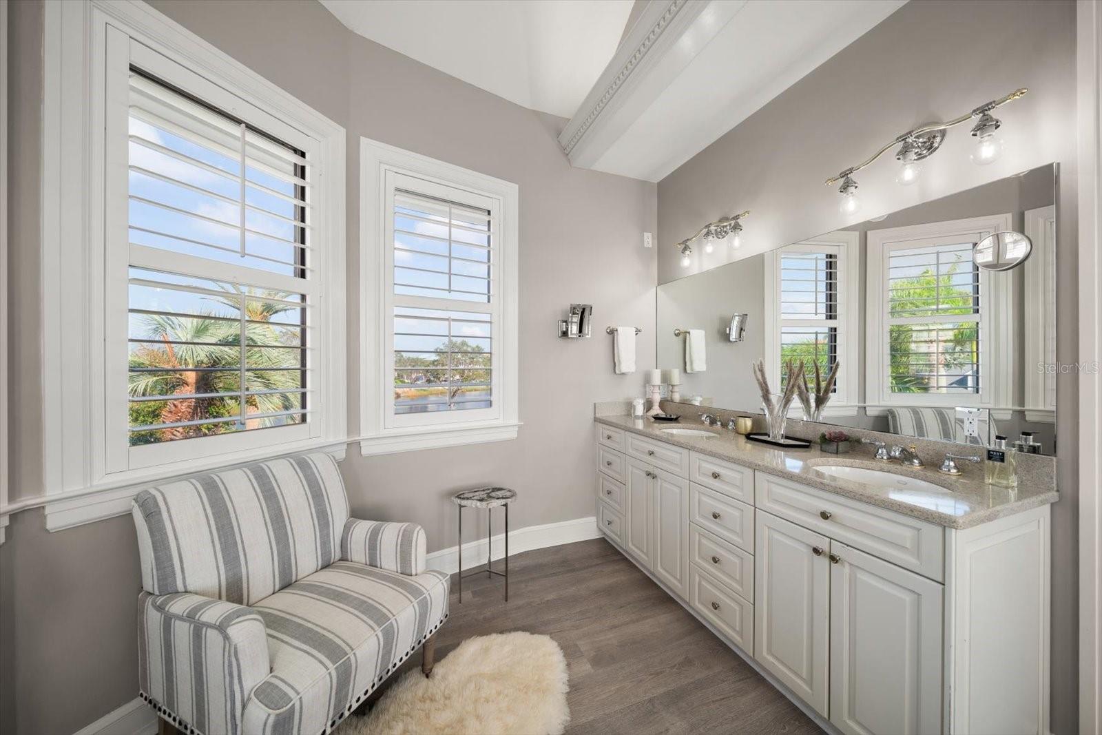 429 SAINT ANDREWS DR, BELLEAIR, FL, 33756