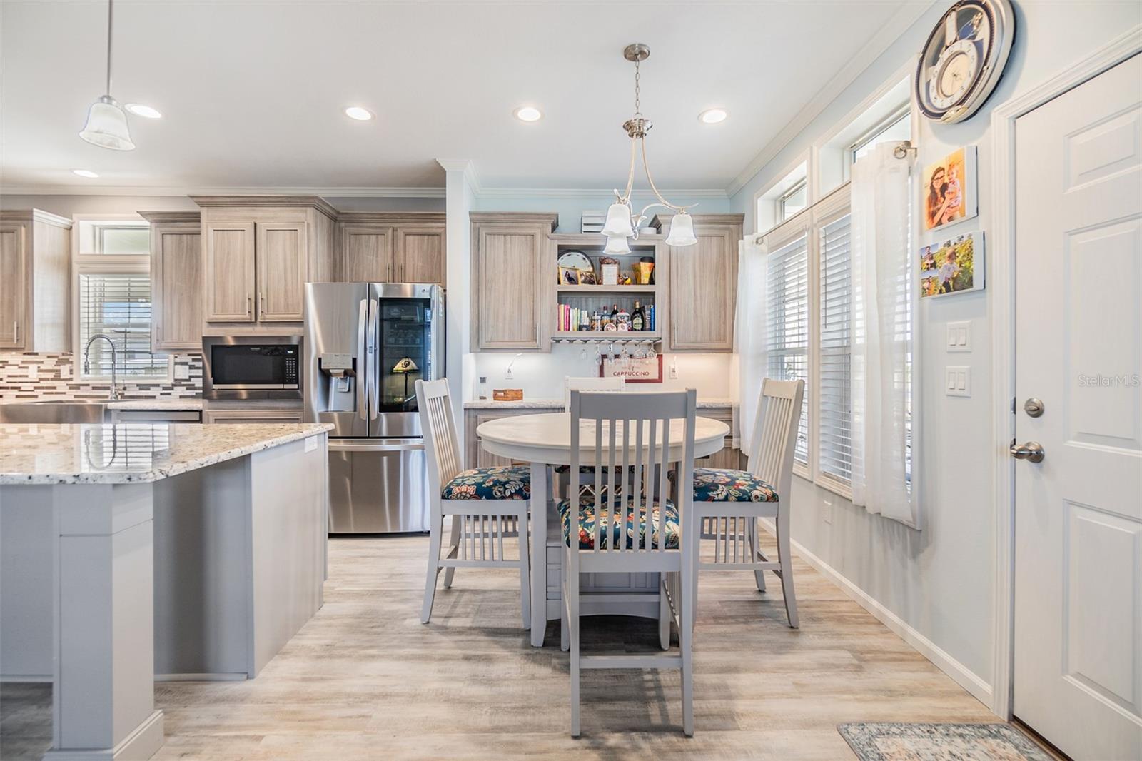 37047 NEUKOM AVE, ZEPHYRHILLS, FL, 33541