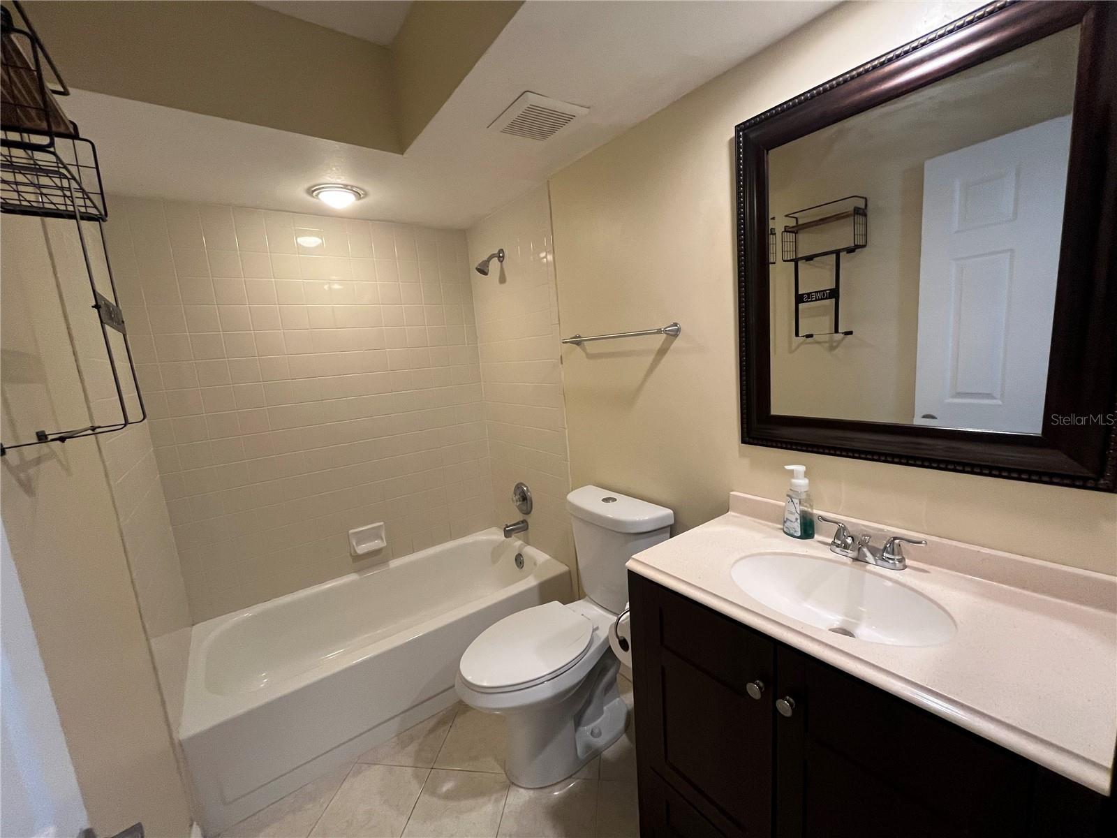 4608 RINGWOOD MDW #16, SARASOTA, FL, 34235