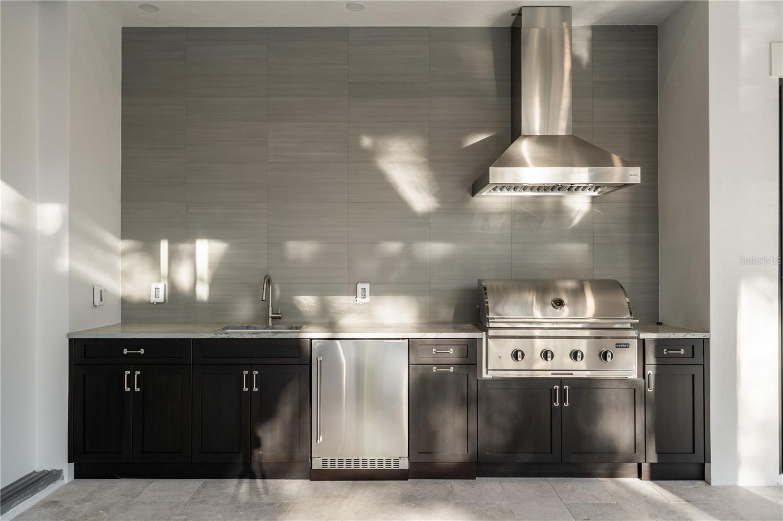 1802 FIELD RD, SARASOTA, FL, 34231