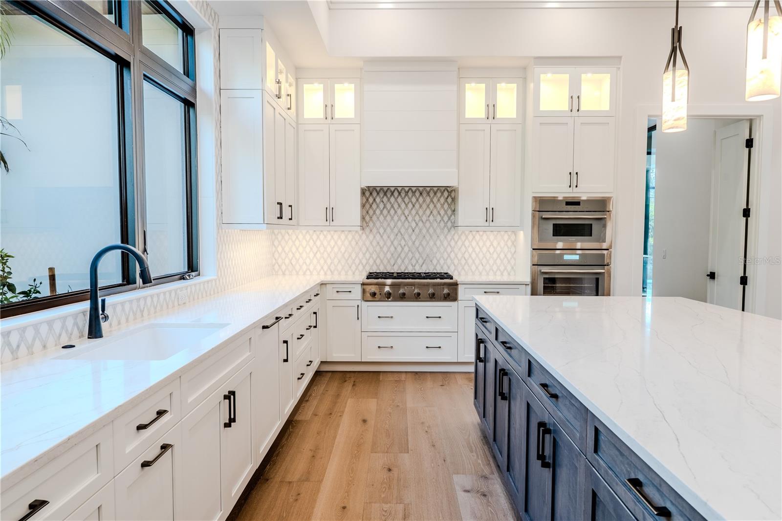 1802 FIELD RD, SARASOTA, FL, 34231