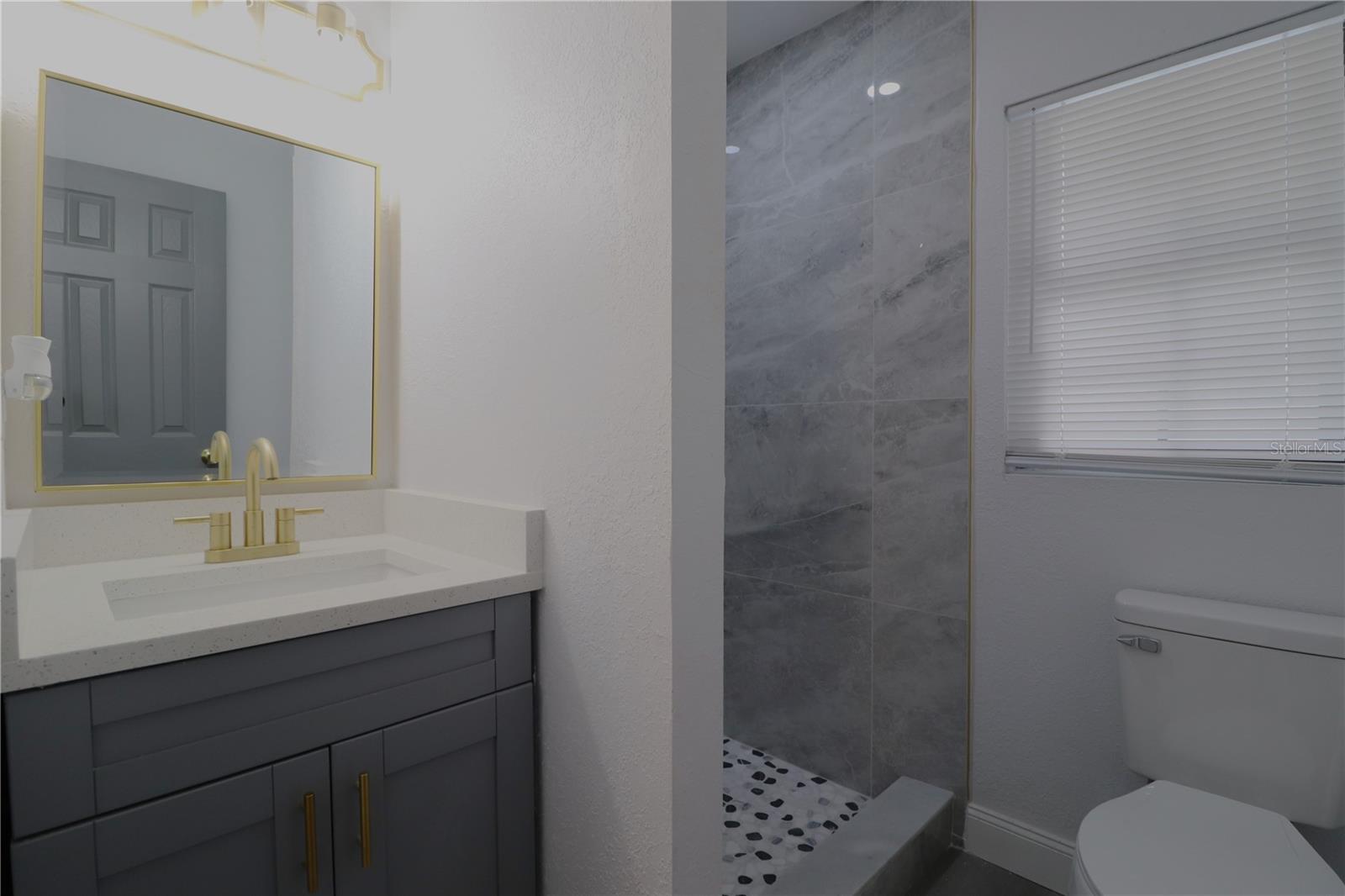 710 W EVERINA CIR, BRANDON, FL, 33510