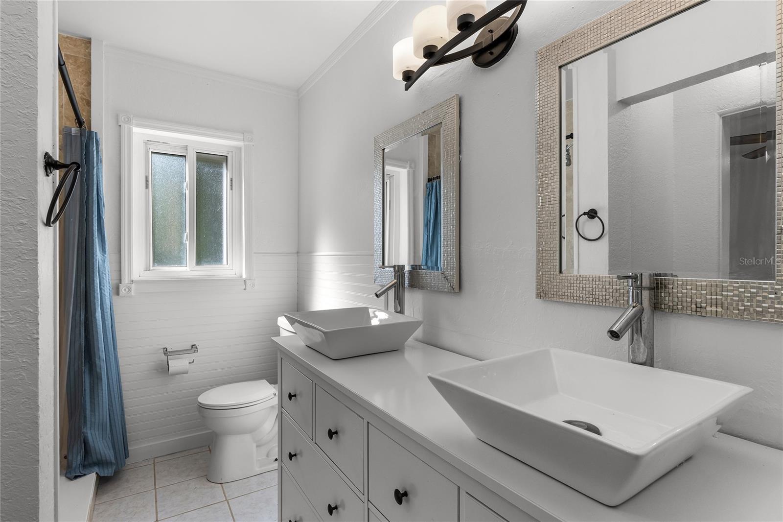 4121 EL DORADO DR, INDIAN LAKE ESTATES, FL, 33855