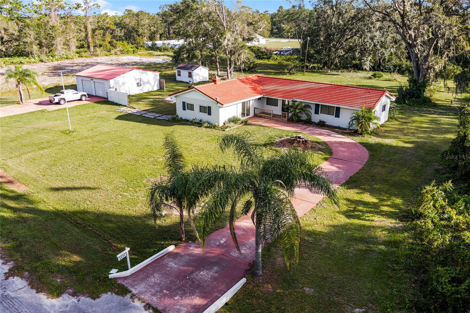 4121 EL DORADO DR, INDIAN LAKE ESTATES, FL, 33855
