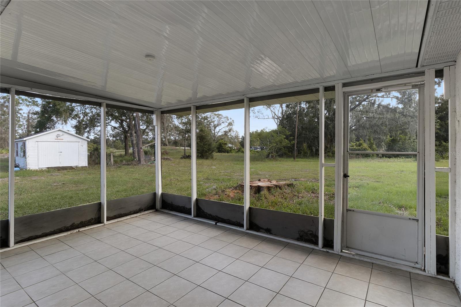 4121 EL DORADO DR, INDIAN LAKE ESTATES, FL, 33855