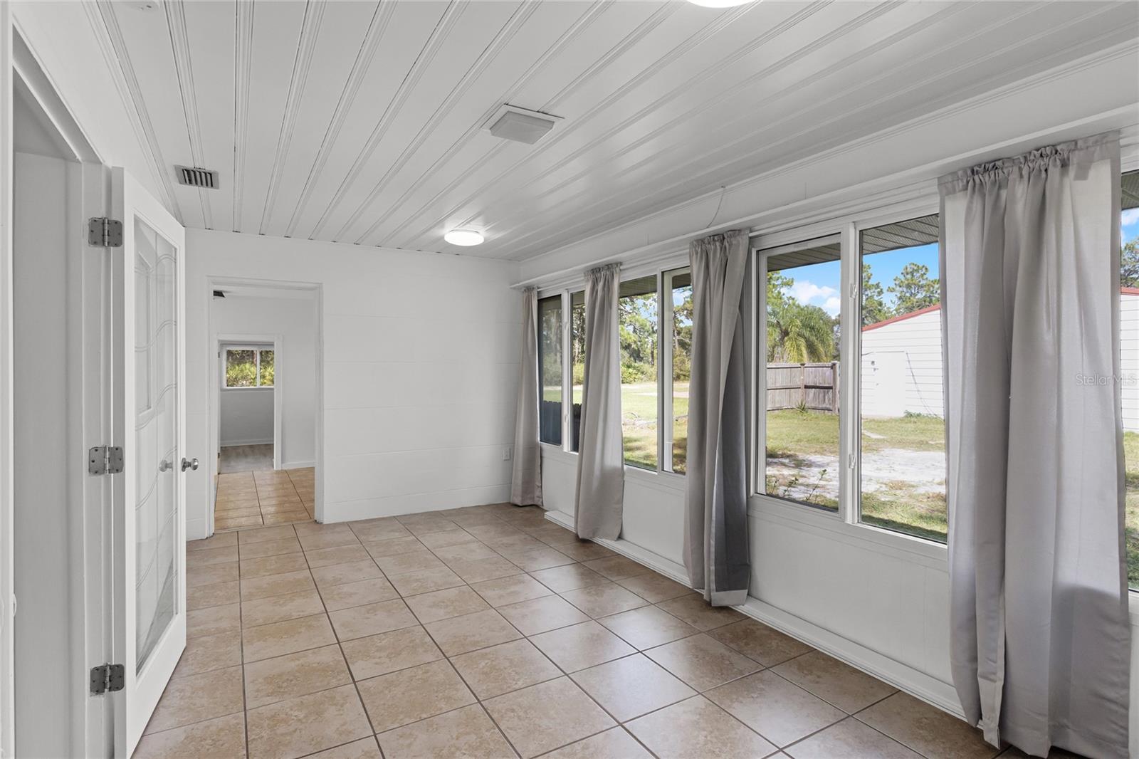 4121 EL DORADO DR, INDIAN LAKE ESTATES, FL, 33855