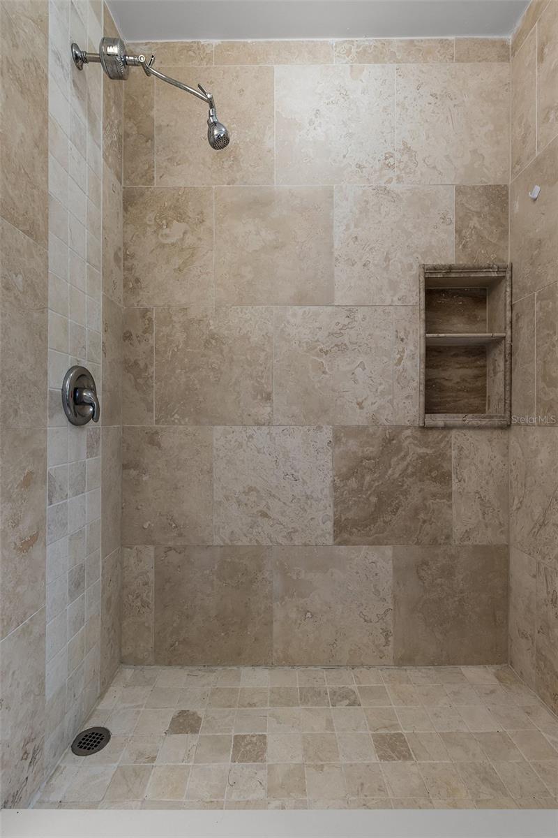 4121 EL DORADO DR, INDIAN LAKE ESTATES, FL, 33855