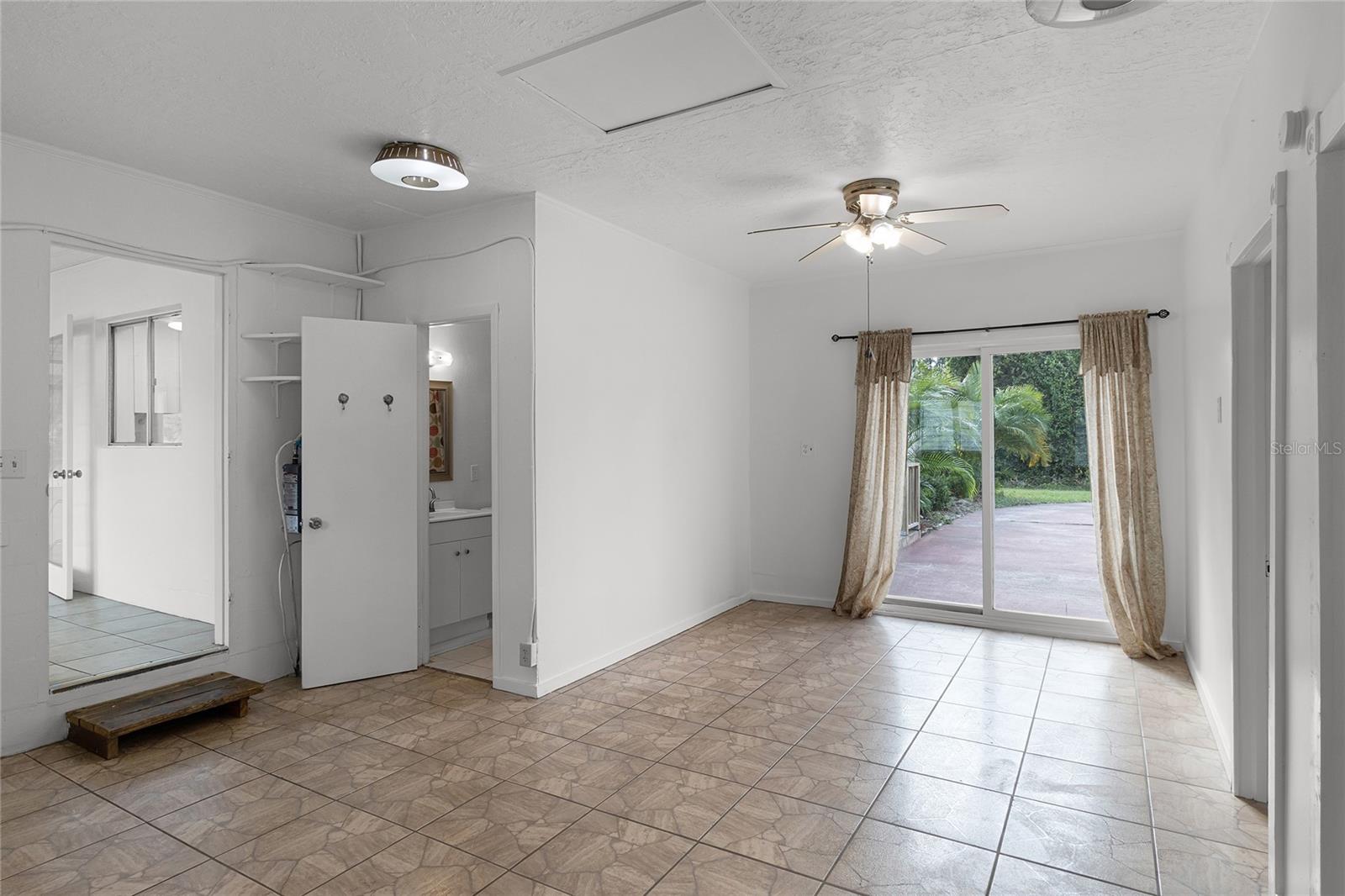 4121 EL DORADO DR, INDIAN LAKE ESTATES, FL, 33855