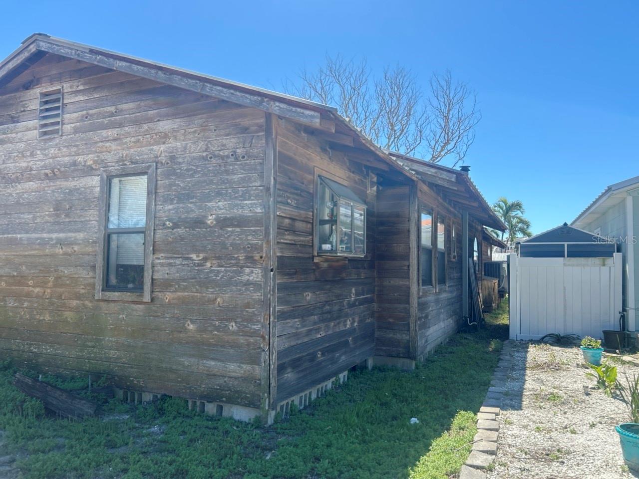 113 BOCA CIEGA DR, MADEIRA BEACH, FL, 33708
