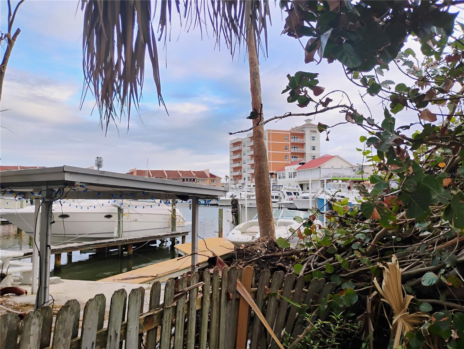 113 BOCA CIEGA DR, MADEIRA BEACH, FL, 33708